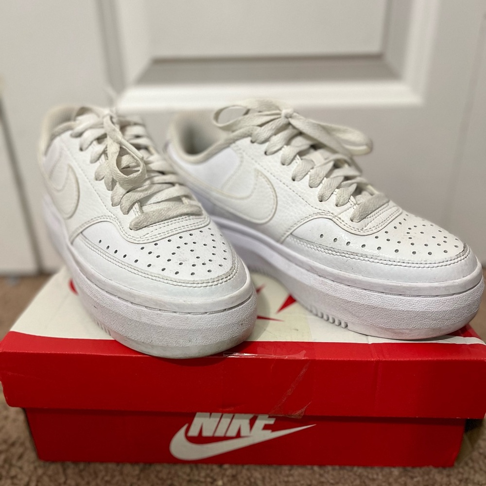 Nike Nike Court Vision High Leather